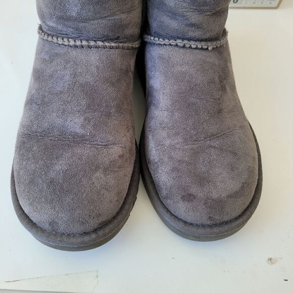 UGG classic Short Gray boots - Picture 6 of 7
